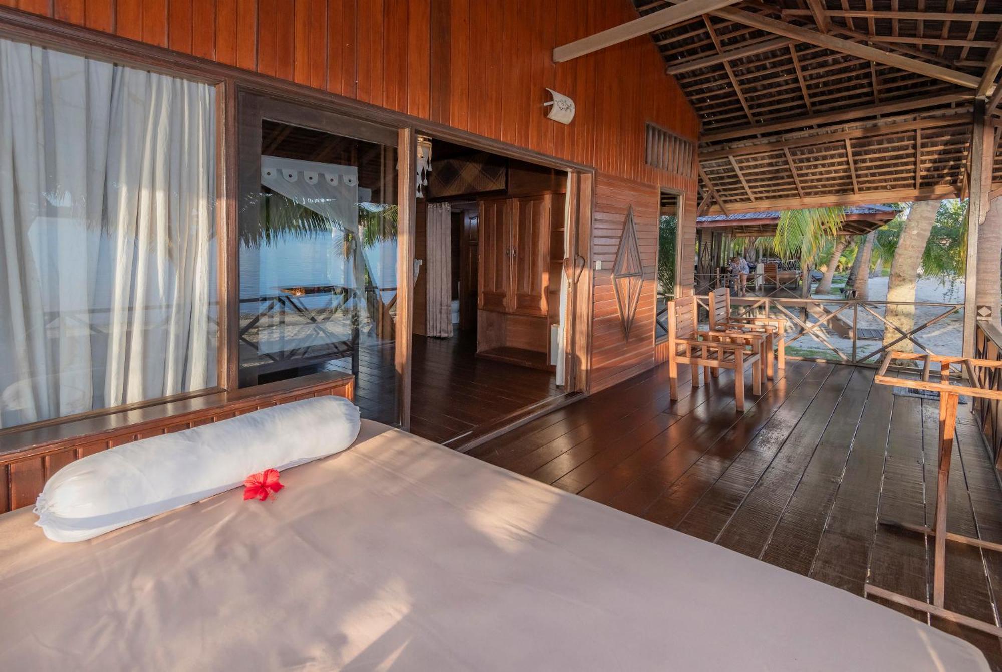 Nunukan Island Resort Maratua Island Exterior foto